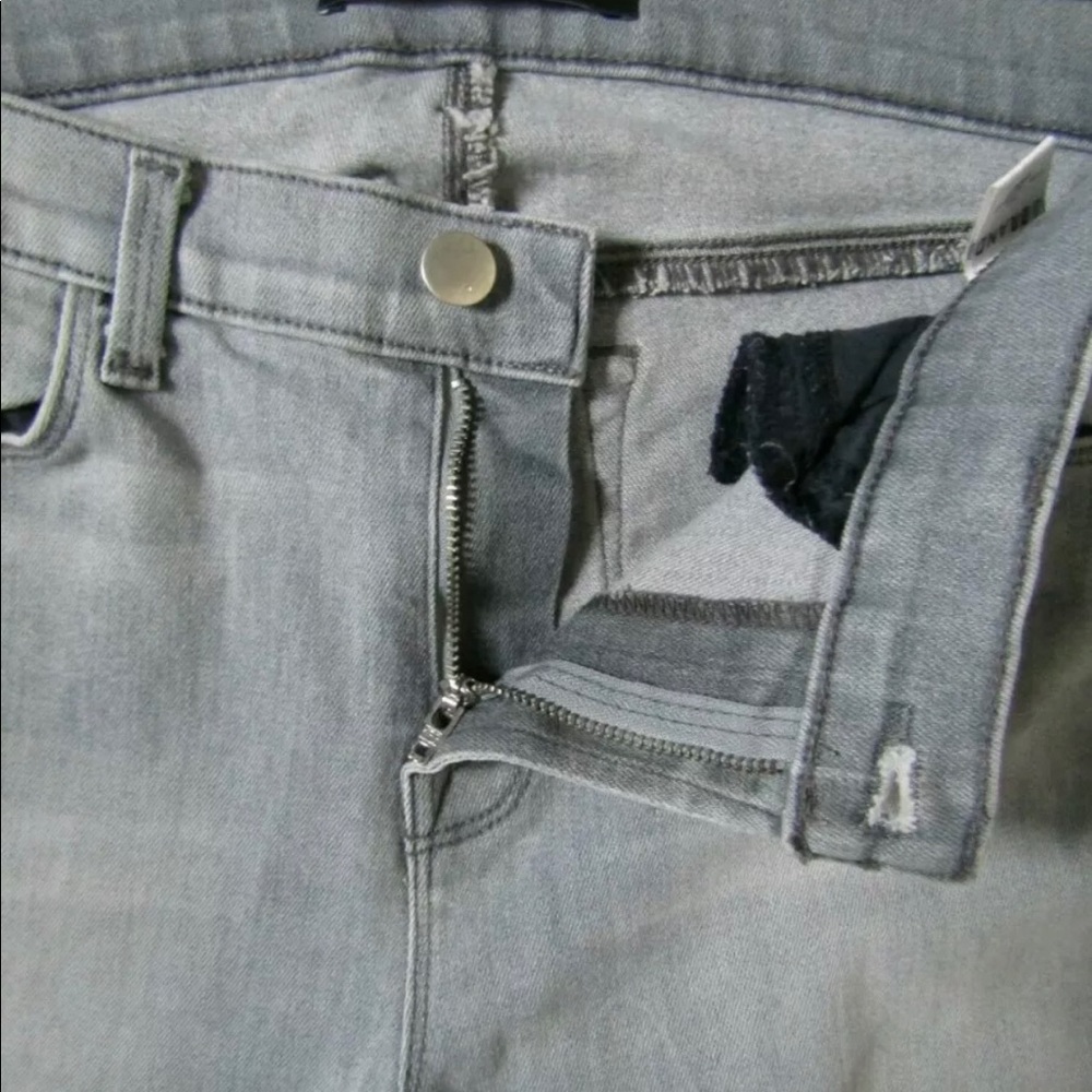 J Brand “Rail” Sweet Jeans, Light Wash Grey, Sz 29 - Picture 10 of 12
